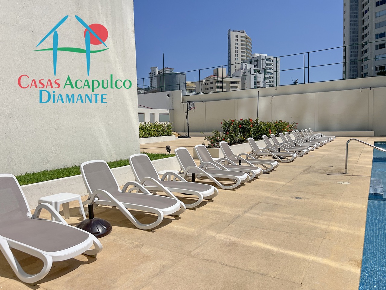 Acqualina Skylife - Alberca 17